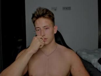 gym_alpha webcam model stream image