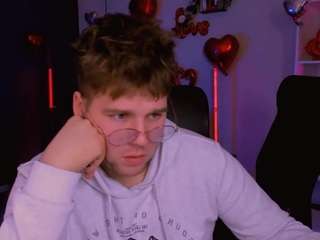 michael-strong webcam camsoda model stream image