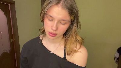 LindseyWatah webcam model stream image