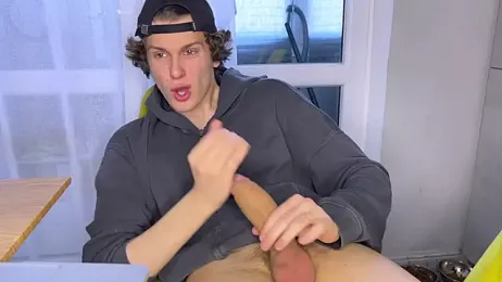 alyx_garden webcam model stream image