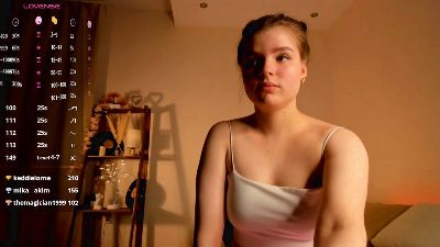 EttaRahm webcam cam4 model stream image