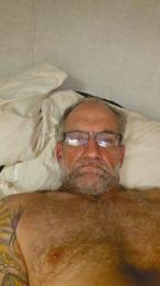 KCbadboy1 webcam model stream image