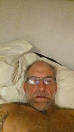 KCbadboy1 webcam model stream image