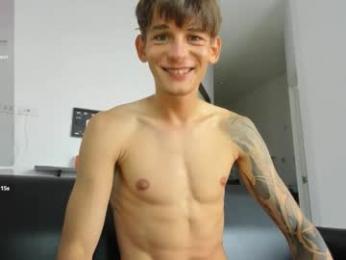 aiko_miracle webcam model stream image