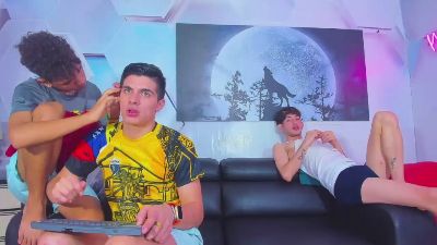 josetwin_group webcam model stream image