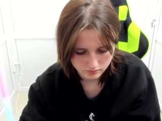 alicewans webcam model stream image