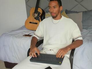 Tylor Jess webcam model stream image