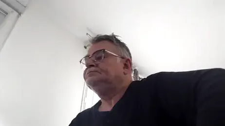 oura webcam model stream image