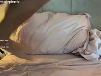 cutiepiemiu webcam model stream image