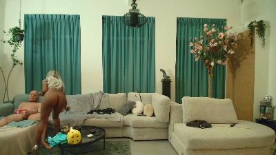 RoxyNL webcam model stream image