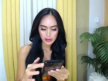 HeavenlyStarlight webcam stripchat model stream image