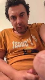 petitchat webcam model stream image