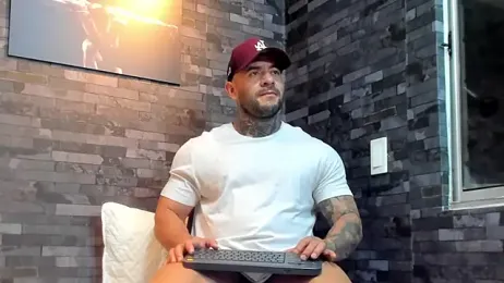 BruceDallas webcam model stream image