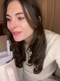 SophiiaStarr webcam model stream image