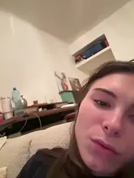 SophiiaStarr webcam model stream image