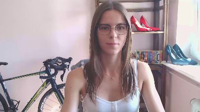 Megi_Sensual webcam cam4 model stream image