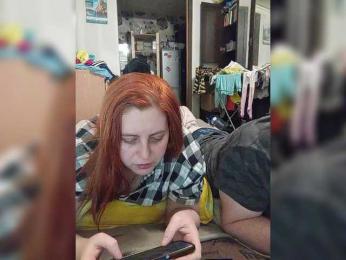 Madcouple webcam model stream image