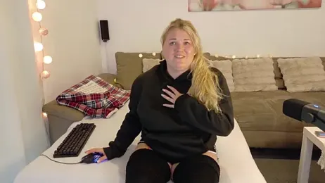 Jolina_Juice webcam model stream image