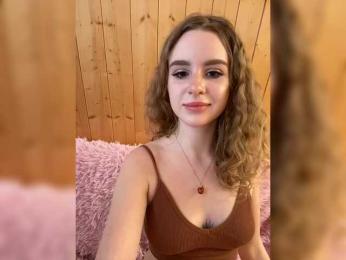 Sweetie_Kitty webcam model stream image