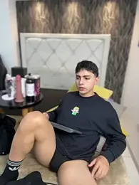 Samu_Hott webcam model stream image