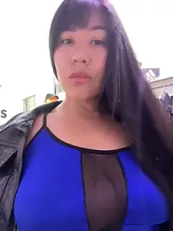 kim_monti webcam model stream image