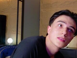 Aslan Fox webcam flirt4free model stream image