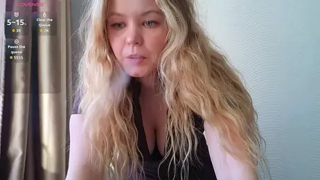 Milana15 webcam stripchat model stream image