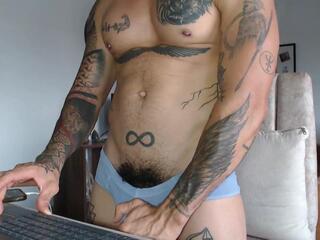 Ryan Willian webcam model stream image