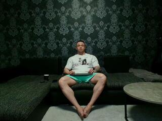 Lerroy Alpha webcam model stream image