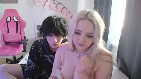 ScallyMilana webcam model stream image