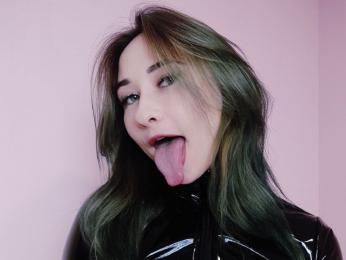 VikaCherry webcam model stream image