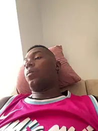 Destrozador415 webcam model stream image