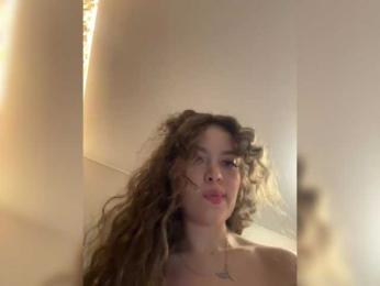 YourLadyyy webcam bongacams model stream image