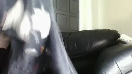 VioletxBlue webcam model stream image