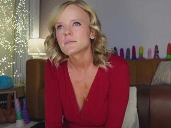 TaylorLove303 webcam model stream image