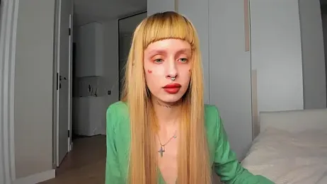 FlowerOfSin2001 webcam model stream image