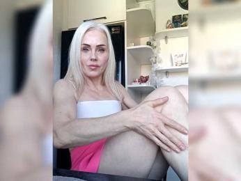 Mazalane webcam model stream image