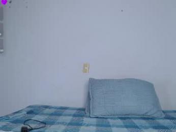 valen_thompson webcam model stream image