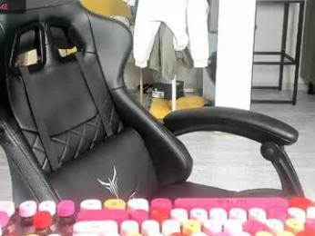 k_and_alice webcam chaturbate model stream image