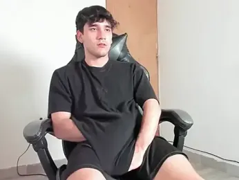 leo030809 webcam model stream image