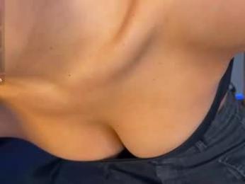 meganandrick webcam model stream image