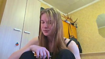 MaraNoonan webcam model stream image