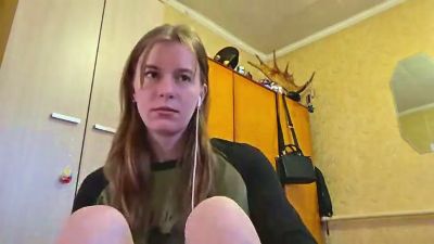 MaraNoonan webcam model stream image