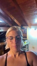 Micarica webcam model stream image