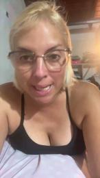 Micarica webcam model stream image