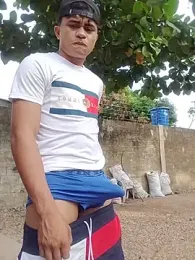 HOTRAINYGOLDEN webcam model stream image