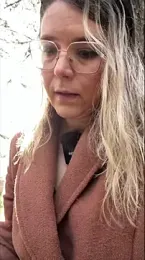 EmyLana webcam model stream image