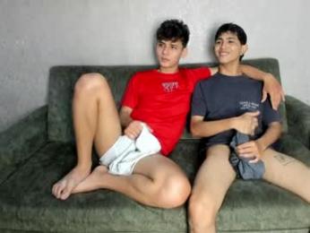 pelusos_mens webcam chaturbate model stream image