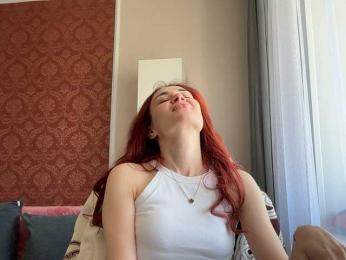 SweetQueen11 webcam model stream image