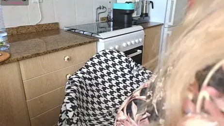 Lunamix webcam model stream image